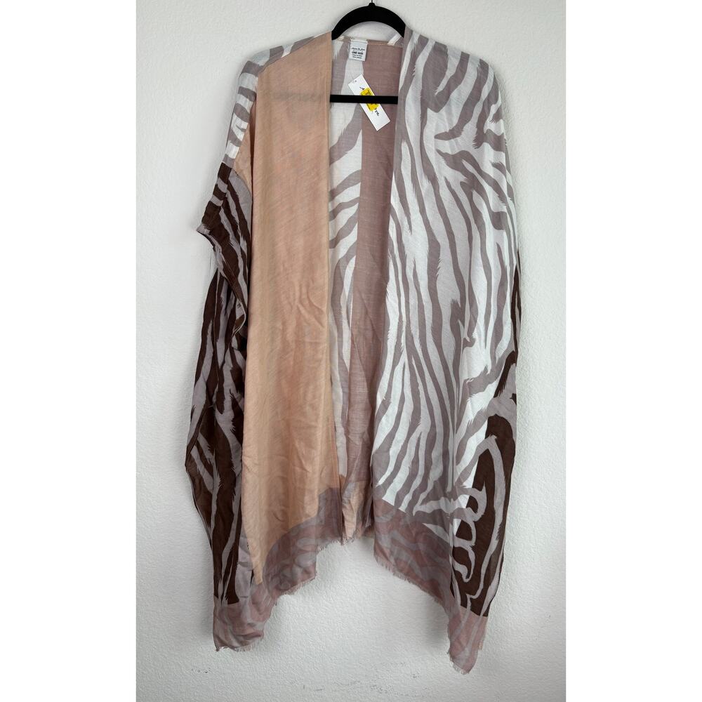 Anna & Ava Cover Up Shawl Top One Size Blush Kimono Tropical Zebra Print  Resort